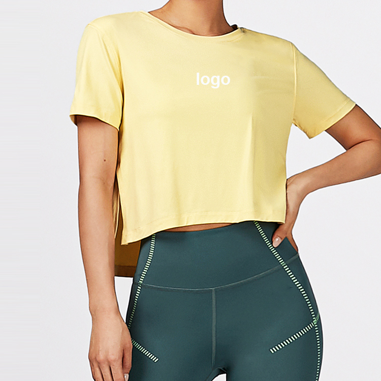 https://www.aikasportswear.com/crop-t-shirts-light-weight-polyester-women-loose-sports-shorts-sleeve-product/