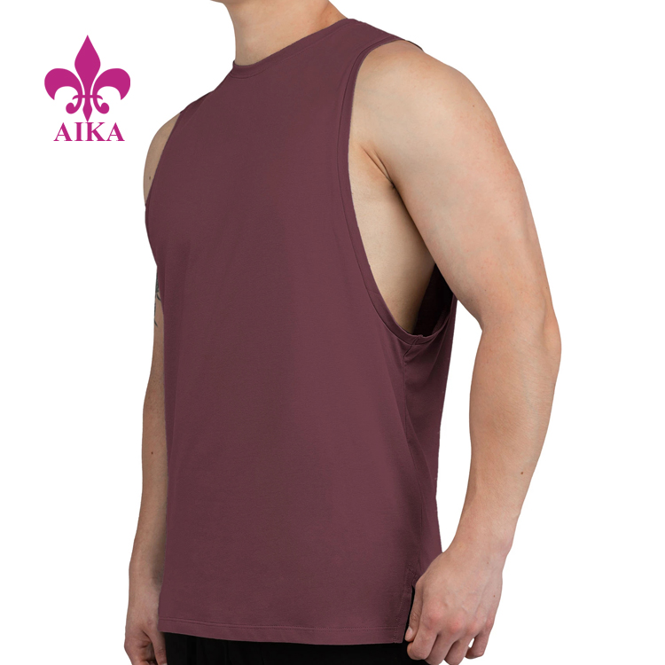 erkekler üçin tank-top.jpg