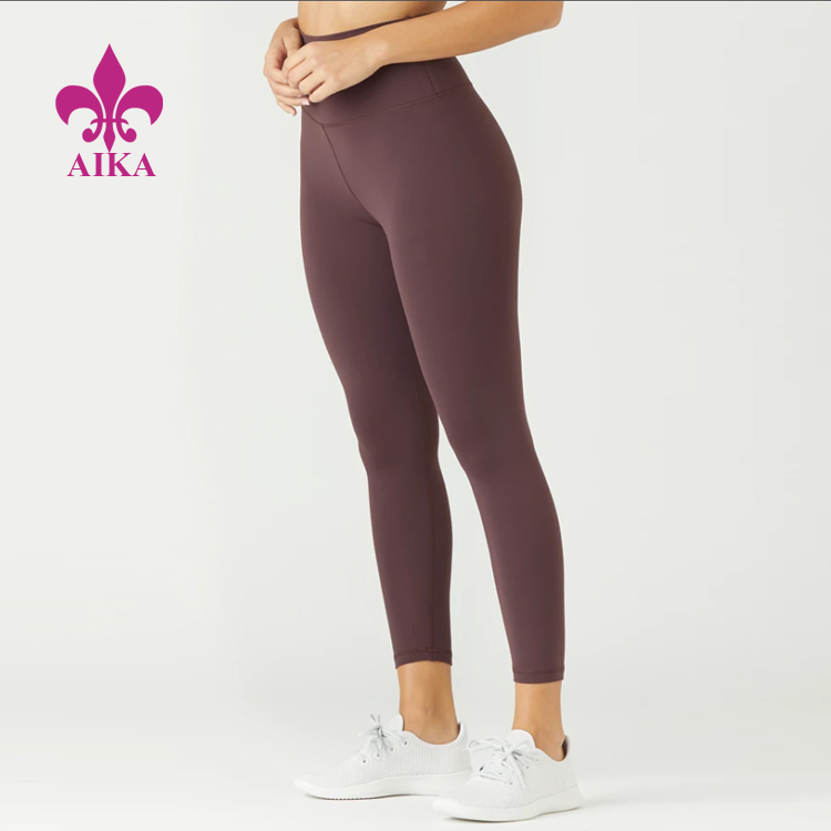 sport-leggings.jpg