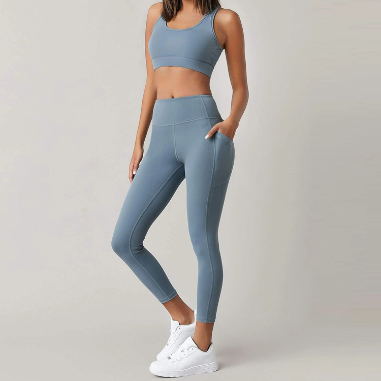 https://www.aikasportswear.com/wholesale-two-piece-yoga-suit-custom-racer-back-yoga-fitness-sets-for-women-product/